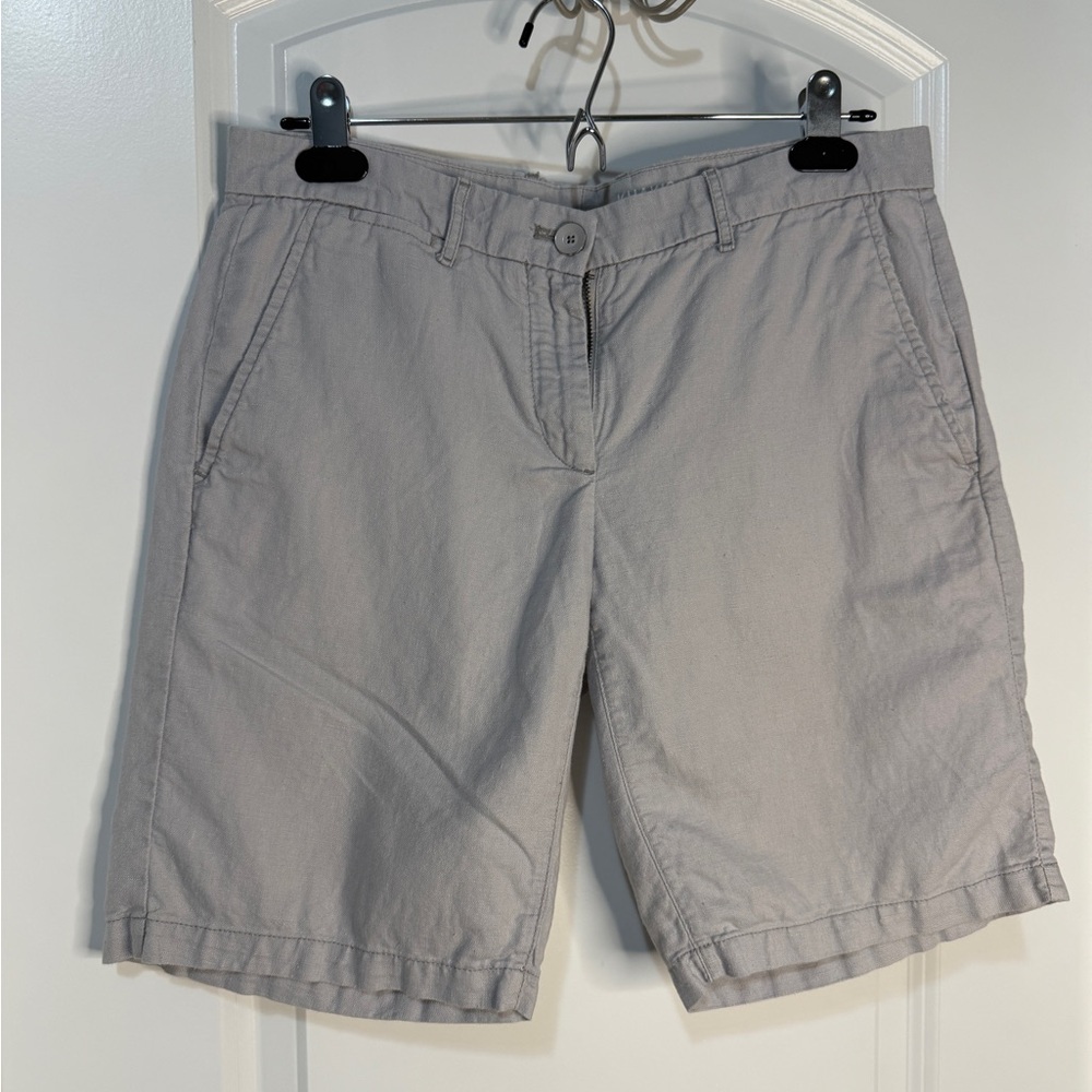 GAP Women's Soft Gray Shorts